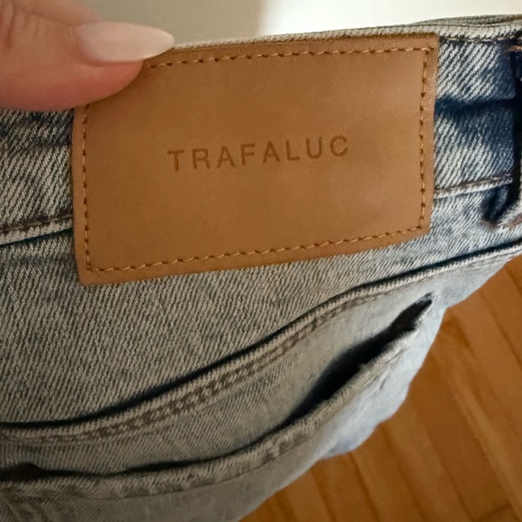 ZARA High-Rise Skinny Jeans Light Wash Distressed Knee Size 6 EU 38 - Picture 6 of 12